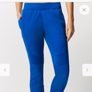 Jaanuu scrub pants